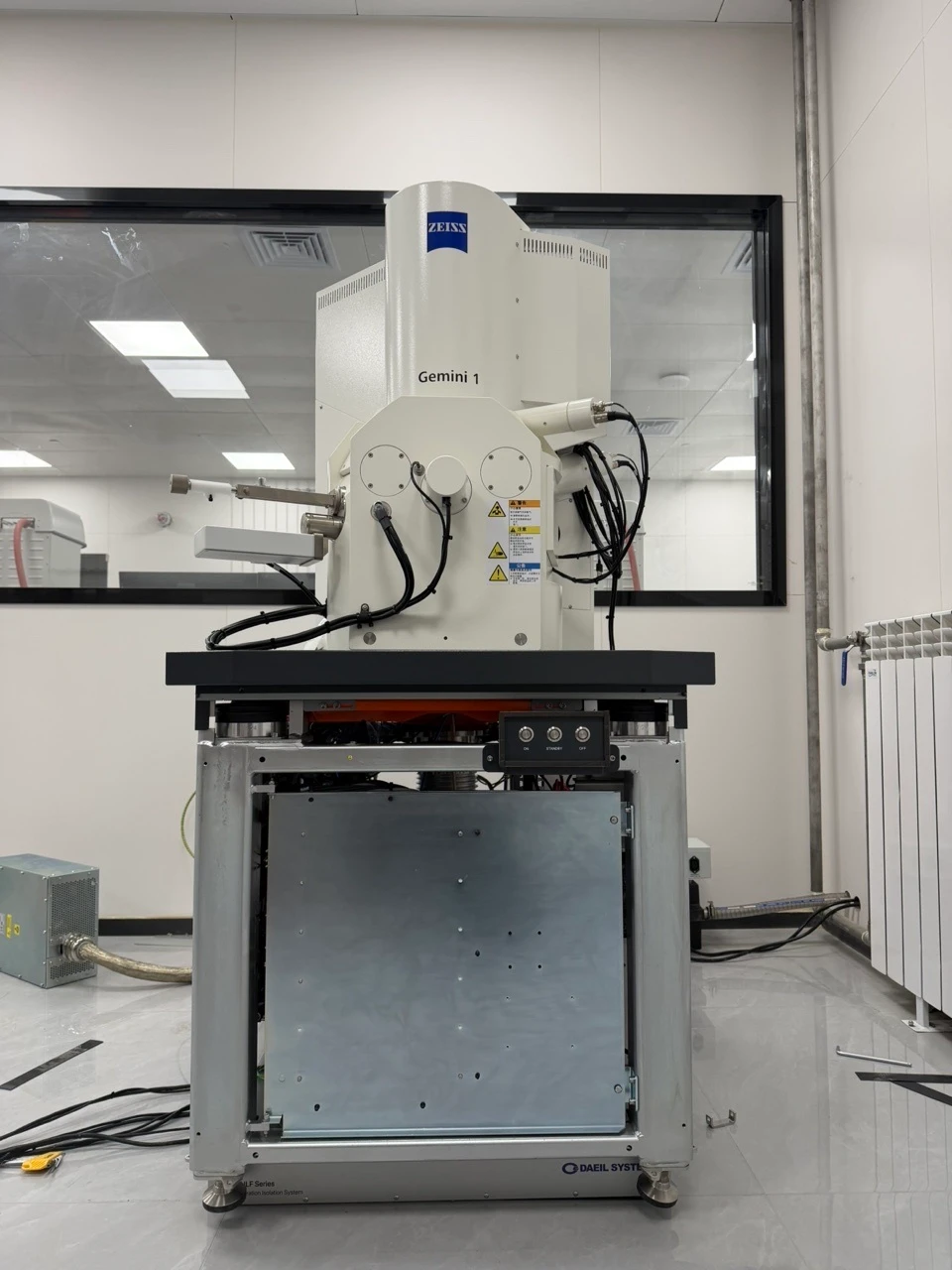 Image 5 — YIMOTECH ZEISS Sigma360 FE-SEM DVIA-ULF700 Installation Report